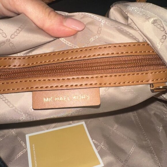 MICHAEL Michael Kors - Picture 6 of 8